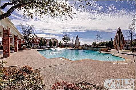 1st image of 4615 Penelope Ln