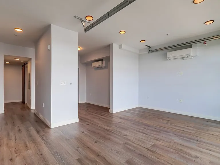 Lux Lofts LA — Photo 88