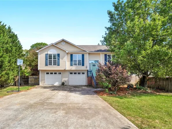 2148 Saponi Village Ct, Winston Salem, NC 27127