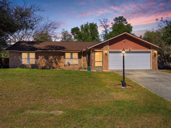 2800 Foxdale Dr, Deltona, FL 32738