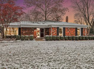 4243 Frostwood Ct, Troy, MI 48098