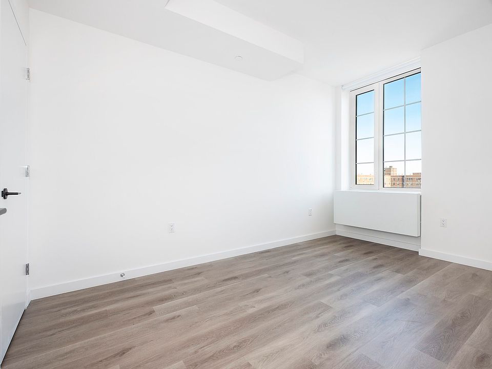 1st image of 1856 Park Ave #14G