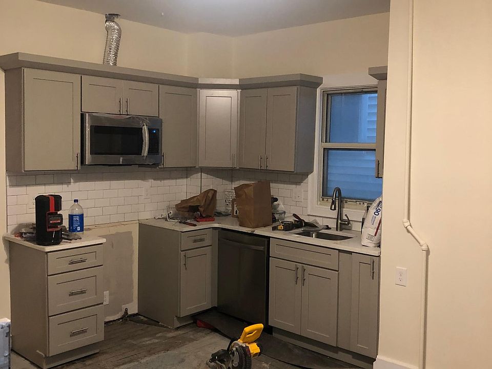 2nd image of 278 E Eagle St APT 1