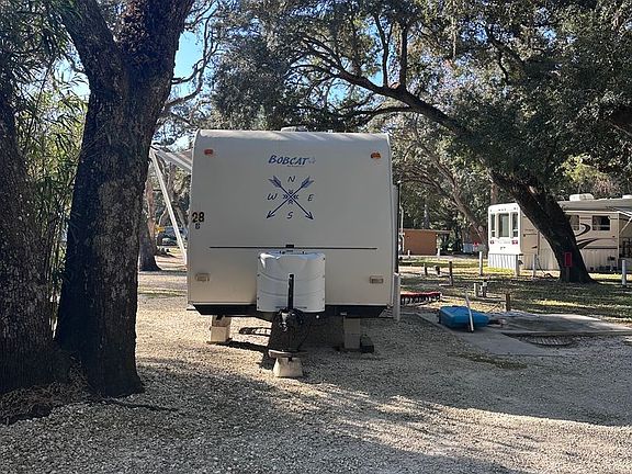 2nd image of 39847 State Road 575 #27F680024