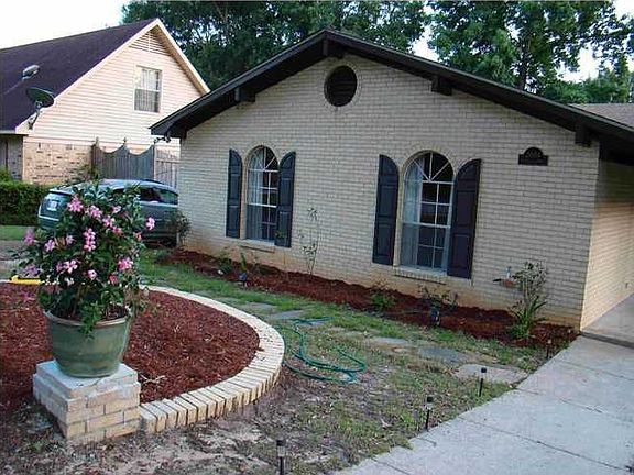 3rd image of 2604 Antebellum Dr