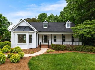 5 Brookglen Ct, Greensboro, NC 27410