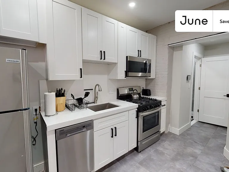 17 Sheafe St #2 — Photo 16