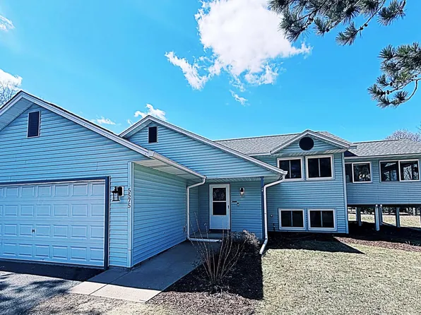 5575 Flint Trl, Wyoming, MN 55092