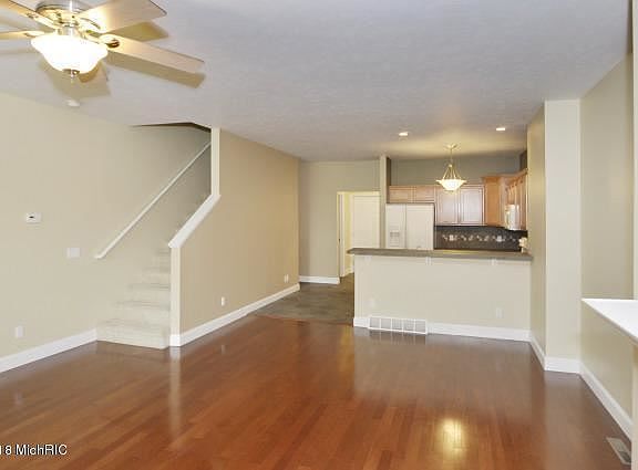 5th image of 1133 Cathedral Pkwy