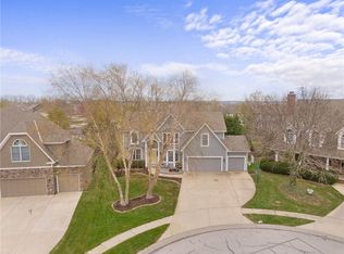 16141 S Raintree Dr, Olathe, KS 66062