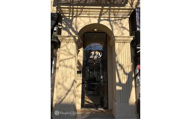 Rented by Douglas Elliman | media 31