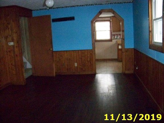5th image of 214 Fies Ave
