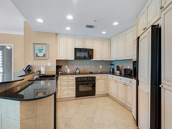 5th image of 3 Portofino Dr Suite 704