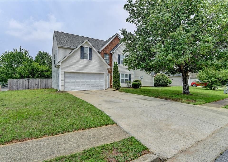 1st image of 2355 Glen Chase Ln