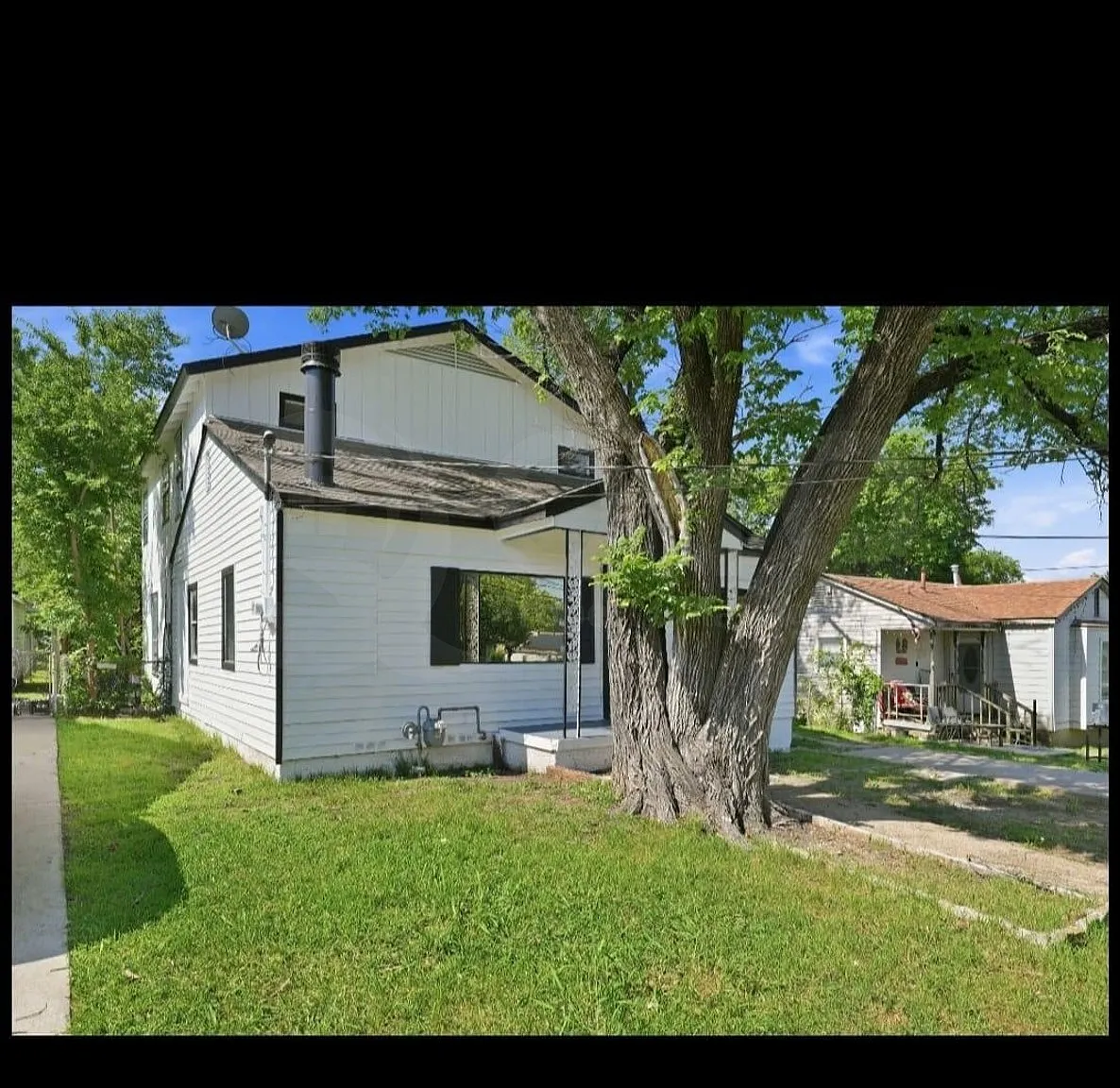 4 bed, 3.0 bath, 1904 sqft, $2,545 — Photo 1