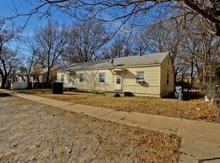 3516 E Roseberry St, Wichita, KS 67210