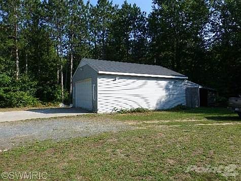 2nd image of 4727 N Us Highway 31