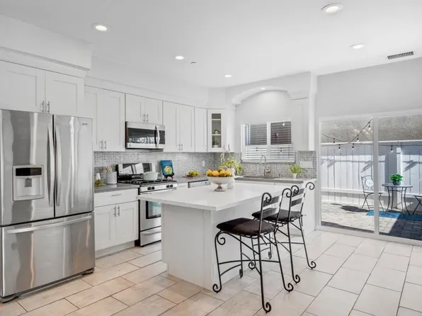 959 13th St, Imperial Beach, CA 91932