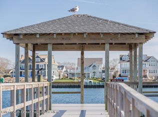 101 3rd Ave, Avon By The Sea, NJ 07717