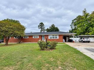 1433 Sunset Dr, Darlington, SC 29532