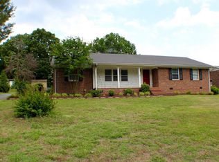 1513 Keogh St, Burlington, NC 27215