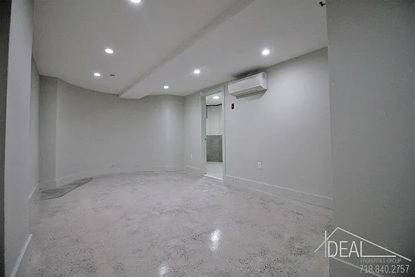 Rented by Ideal Properties Group | media 6