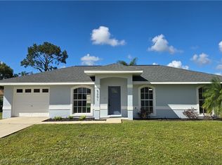5201 Diamond Dr, Sebring, FL 33875