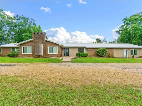 325 Creax Road, Axis, AL 36505