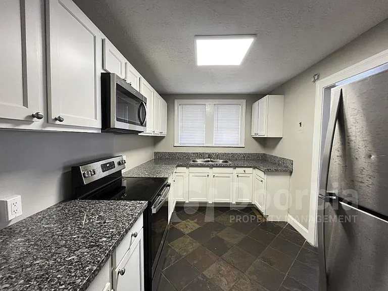 3668 Valencia Rd #4 — Photo 6