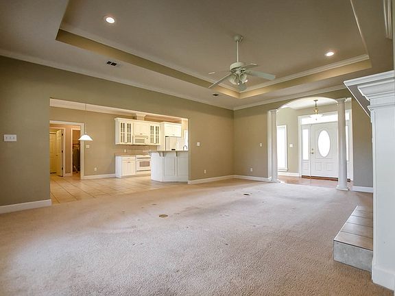 4th image of 3648 Arbor Run Dr
