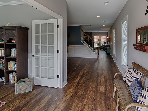 2nd image of 12619 Sandburg Ln