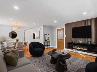 6422 N Seeley Ave UNIT 2, Chicago, IL 60645