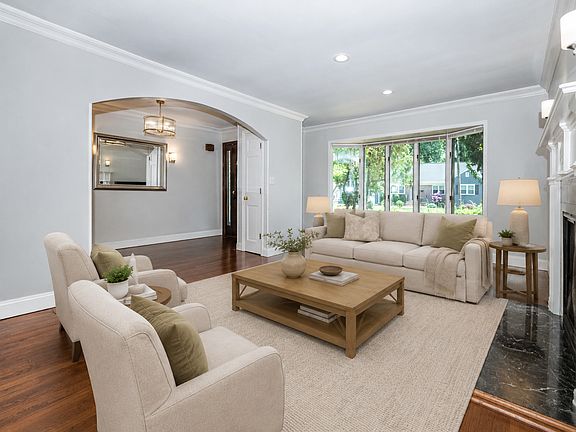 5th image of 177 Puritan Dr