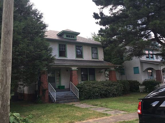 3rd image of 3108 Woodrow Ave