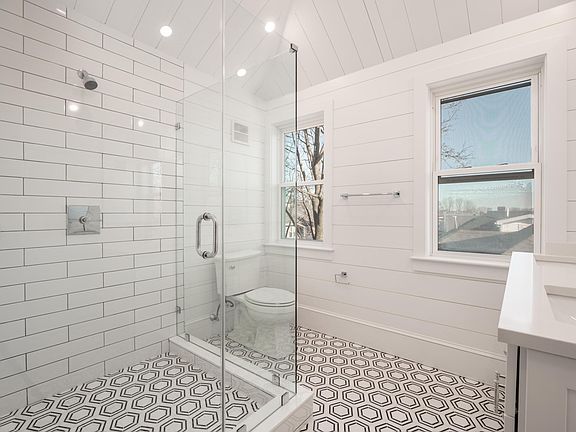 2nd En Suite double Vanity Huge Walk In Glass Surround Shower