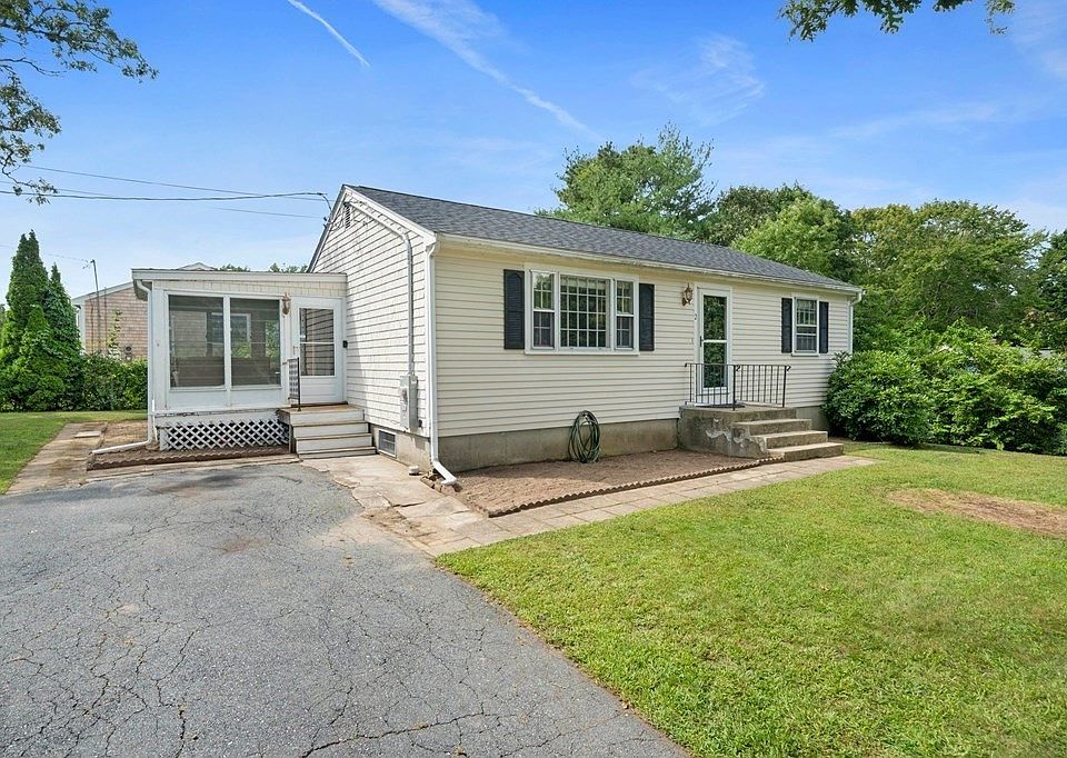 2 Lake Dr, Plymouth, MA 02360 Zillow
