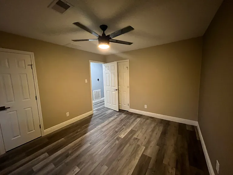 317 Parkwood Dr — Photo 26