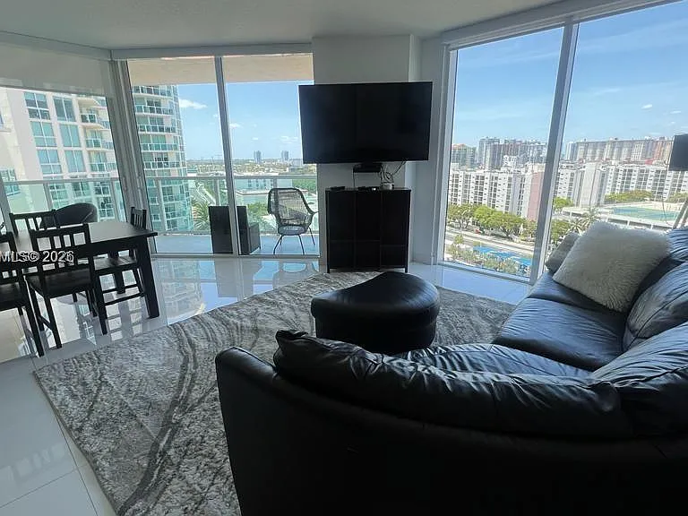 150 Sunny Isles Blvd #11202 — Photo 5