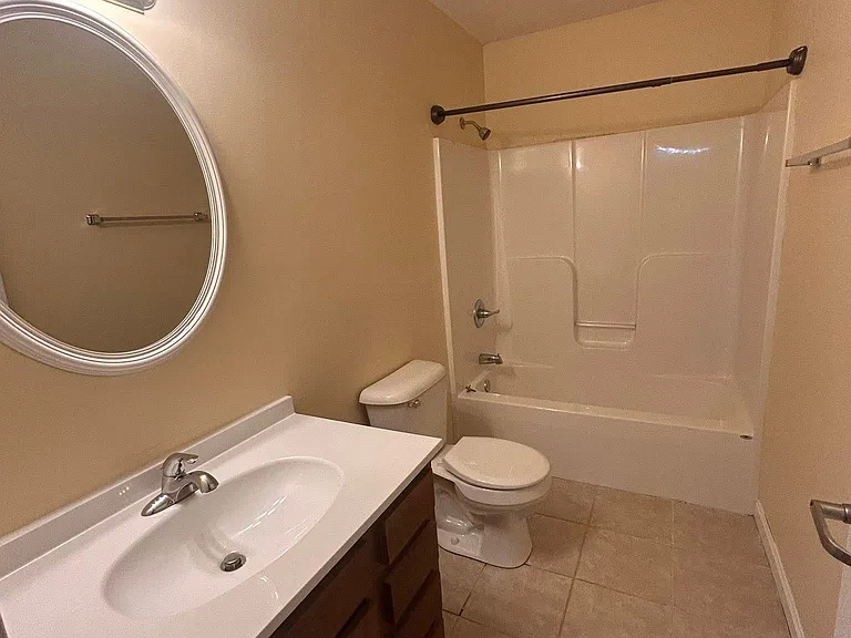 929 Christian St #X — Photo 7