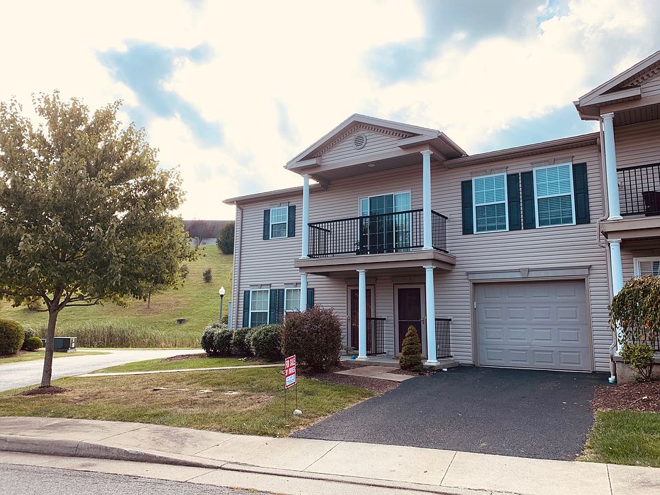 1st image of 78 Barrington Ct Suite 206