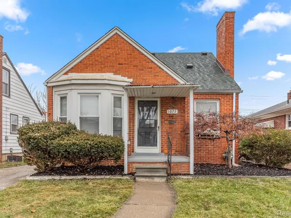 1072 Ford Blvd, Lincoln Park, MI 48146