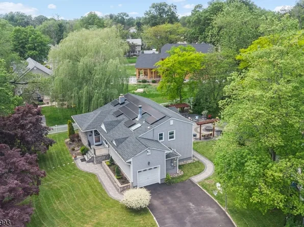 110 William St, Clark Twp., NJ 07066