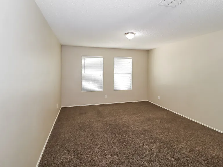 2956 Santa Sabina Dr — Photo 13