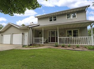 32665 Academy Rd, Burlington, WI 53105