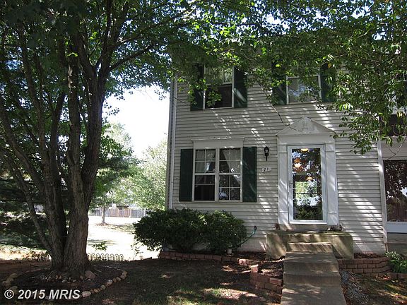 3rd image of 71 Southall Ct