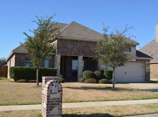 125 Stallion St, Waxahachie, TX 75165