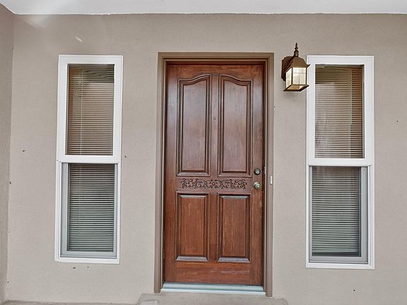 5th image of 5815 Painted Pony Dr NW