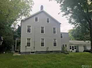 218 Cabot Ave, Edison, NJ 08837