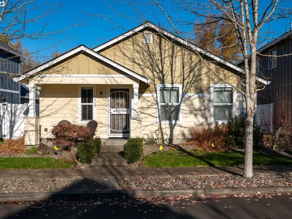 1212 SE 6th St, Battle Ground, WA 98604