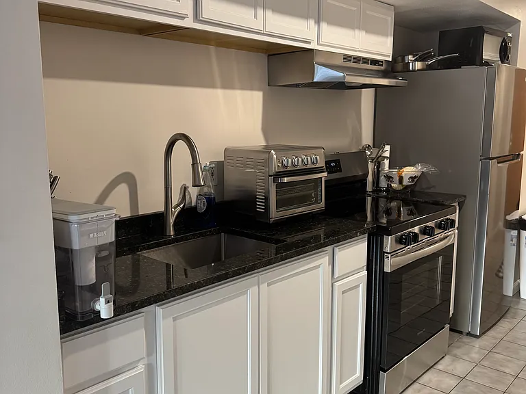 205 Ferry St #210 — Photo 2